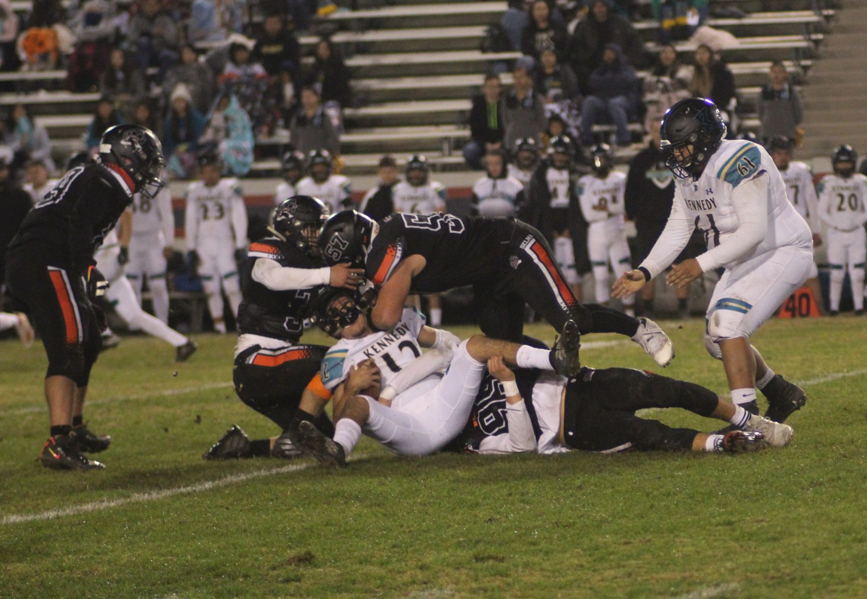 Bears top Thunderbirds, move on to Division IV championship